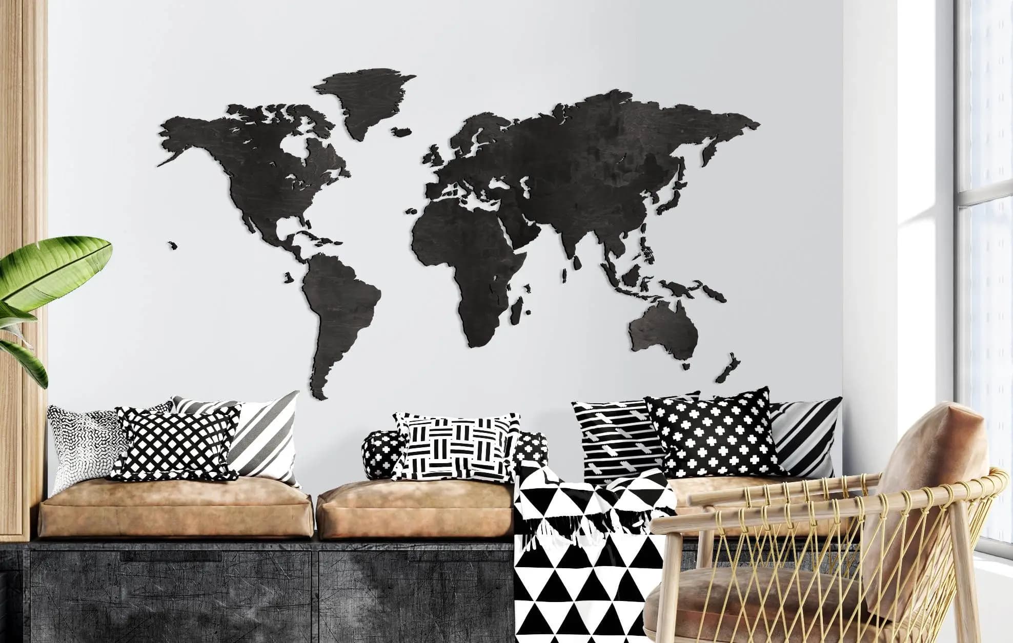 2024/09/1015-BLACK-2.webp